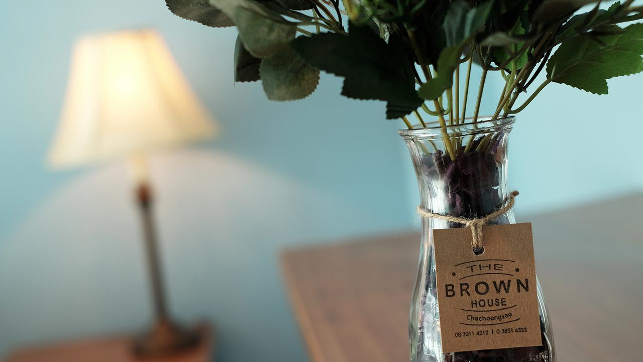 The Brown House Hotel شاشوينجساو المظهر الخارجي الصورة