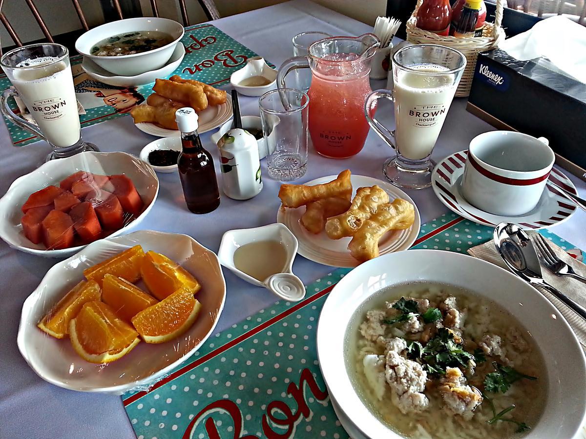 The Brown House Hotel شاشوينجساو المظهر الخارجي الصورة